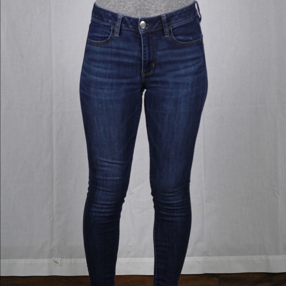 skinny jeans